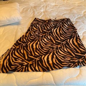 Animal Print asymmetrical skirt knee length